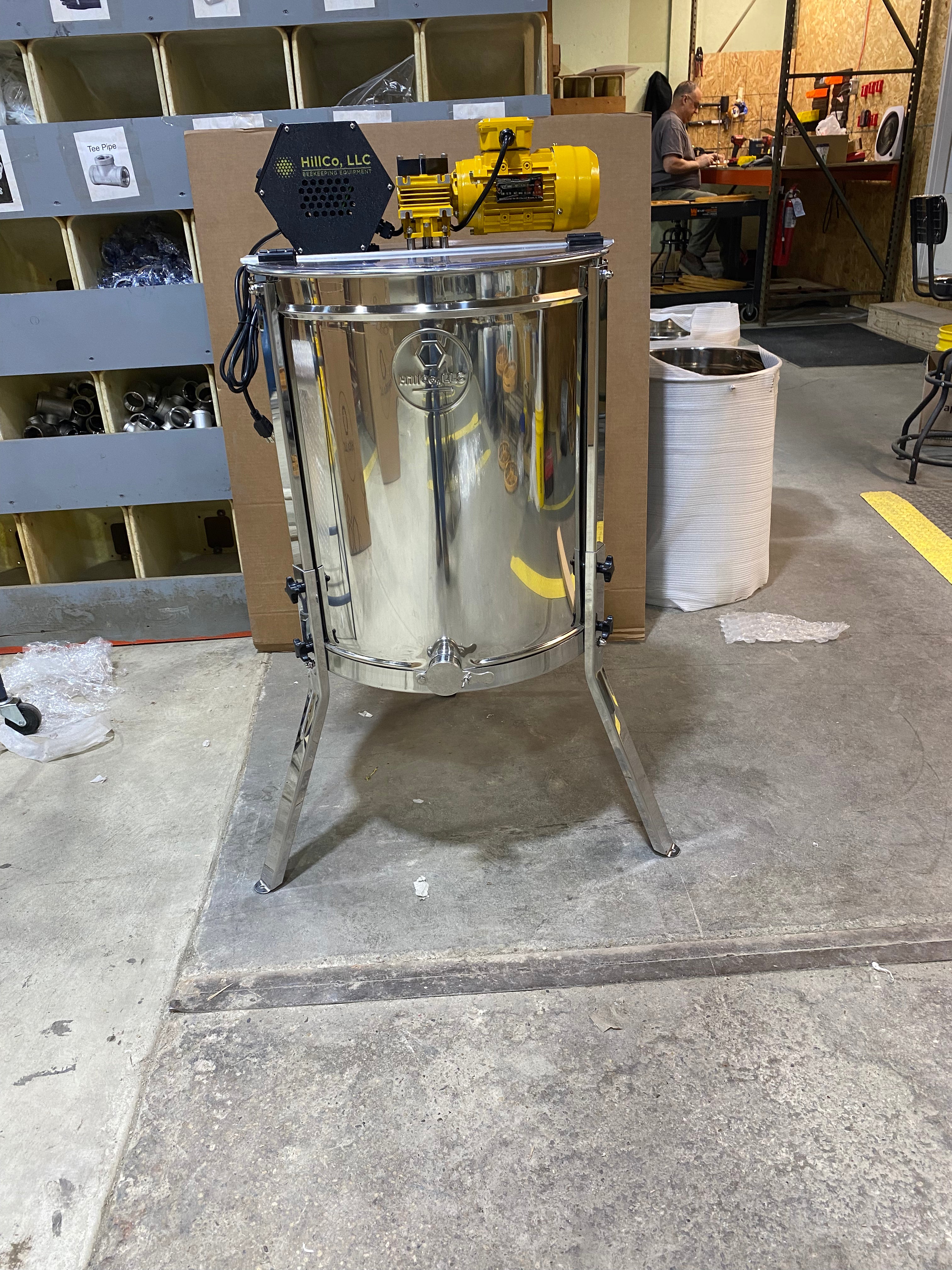 12 Frame Honey Extractor - CLEARANCE - Lot #15